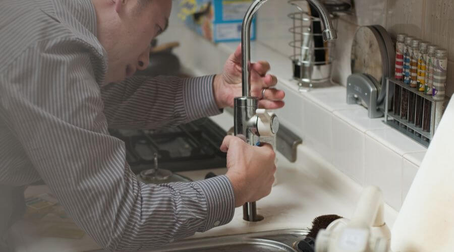 Professional sink repair in Lakin, KS